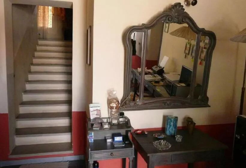 ホテル Agriturismo La Riccardina