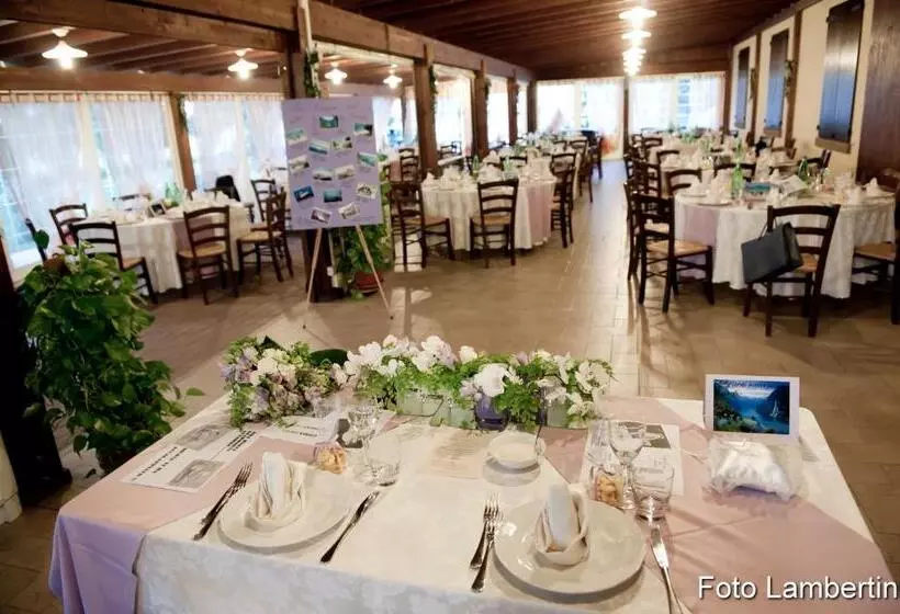ホテル Agriturismo Mongiorgi I Salici