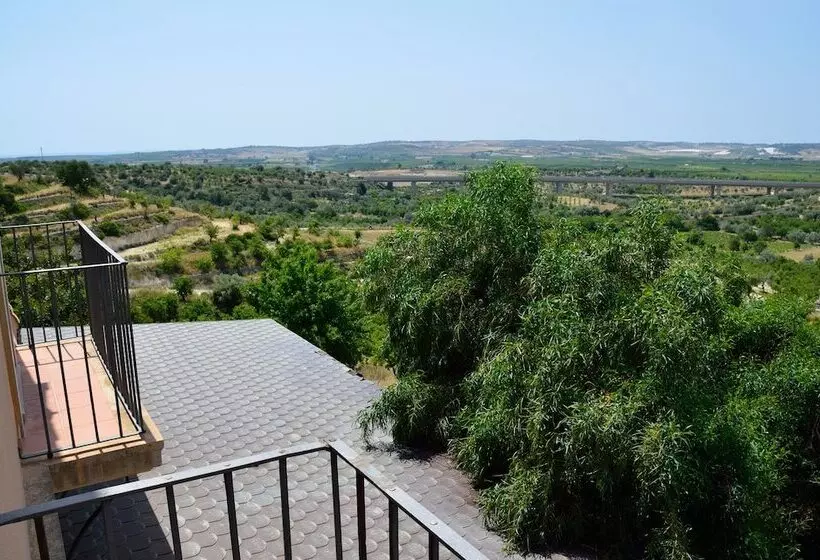 هتل Agriturismo Saccollino