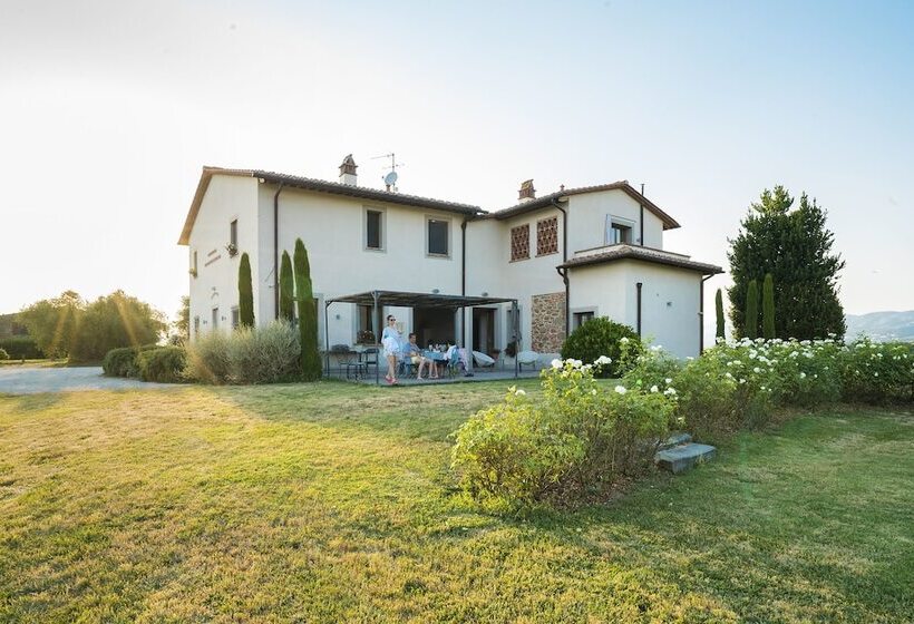 هتل Cantagrillo Boutique Resort