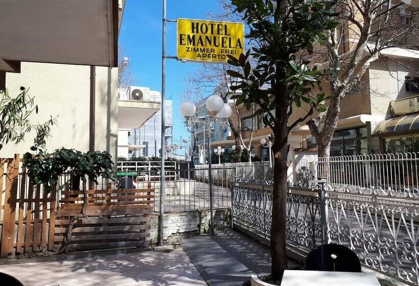 هتل Emanuela