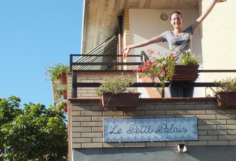 Pensjonat Affittacamere Le Petit Palais