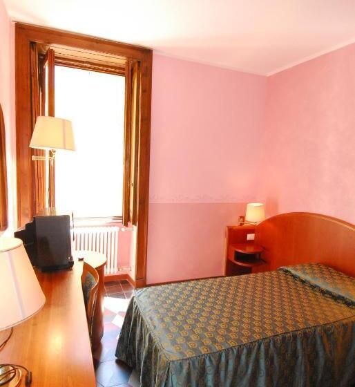 פנסיון Fiò & Giò