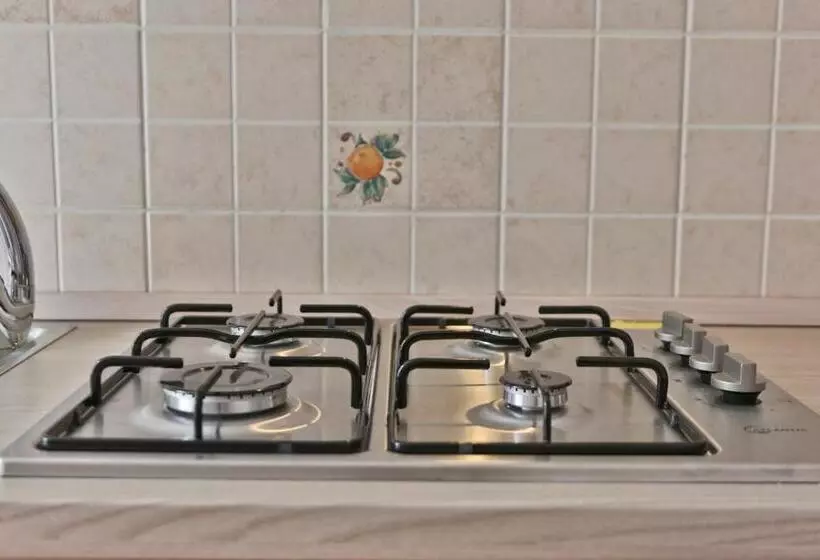 پانسیون Garibaldi B&b