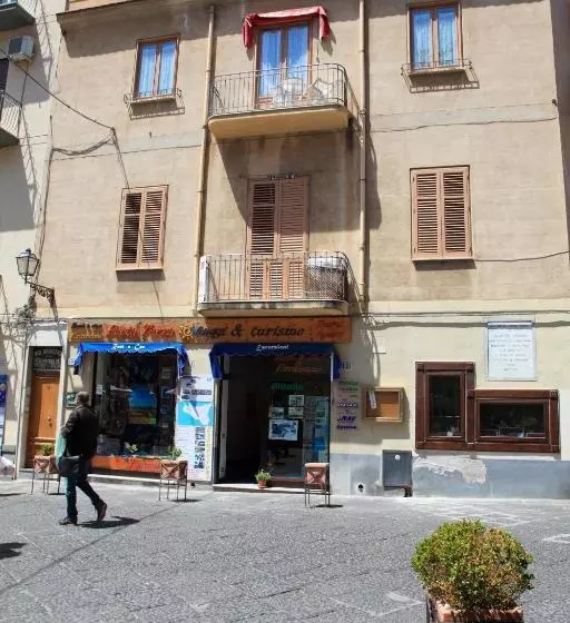 پانسیون Garibaldi B&b