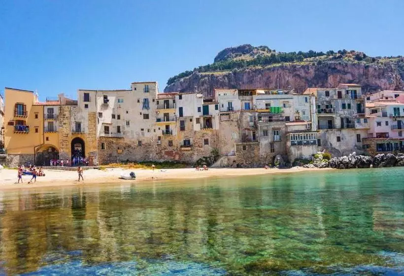 پانسیون Garibaldi B&b