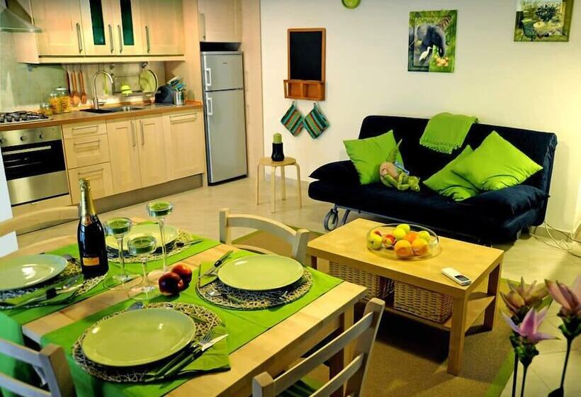 פנסיון Idealodge B&b