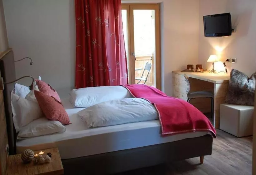 Majatalo Monti Pallidi B&b Apartments