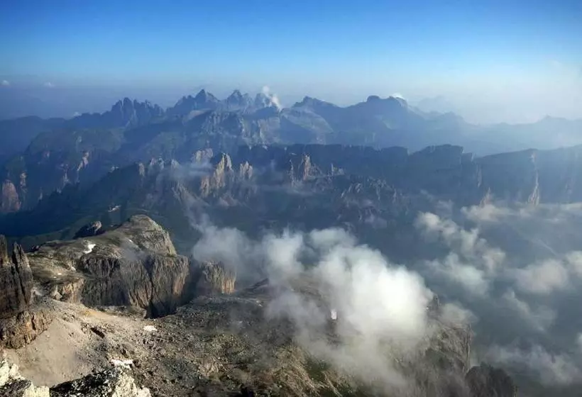 Majatalo Monti Pallidi B&b Apartments