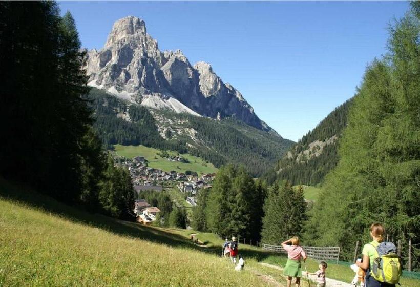 פנסיון Monti Pallidi B&b Apartments