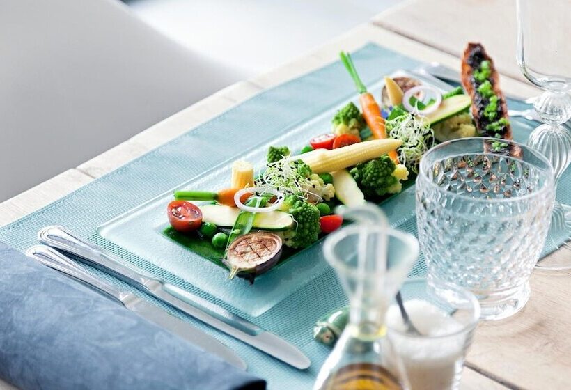 Отель Hôtel Restaurant Bel Ami