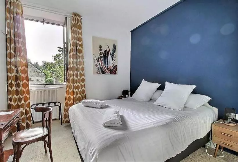 Hotelli Domaine De La Briandais, A Place Of Electromagnetic Sobriety