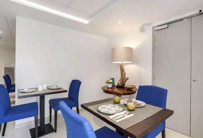 هتل Le Nautica Hôtel