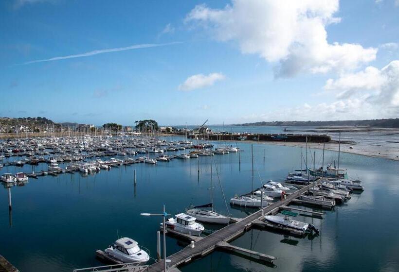 فندق Le Nautica Hôtel