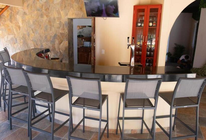 فندق Villas Coral Huatulco