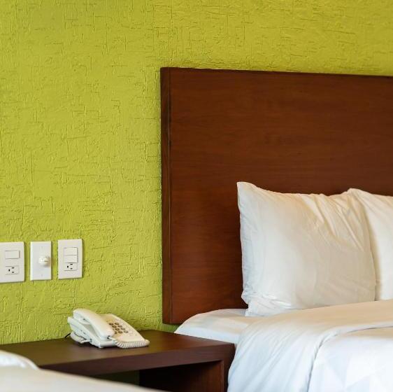 فندق Villas Coral Huatulco