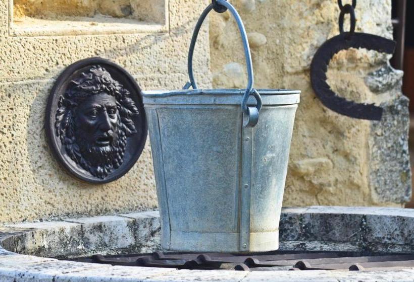 פנסיון Bastide De Mazan