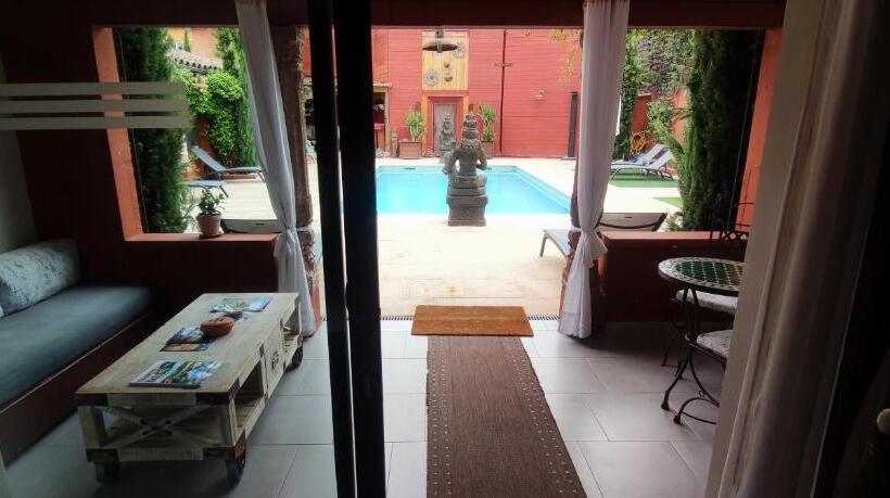 פנסיון Couleurs Du Sud