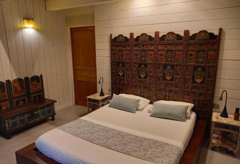 פנסיון Couleurs Du Sud