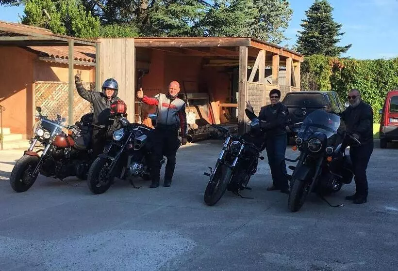 Majatalo Couleurs Du Sud