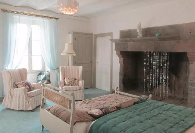 ペンション Domaine De La Jordanne   B&b