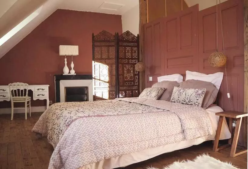 ペンション Domaine De La Jordanne   B&b