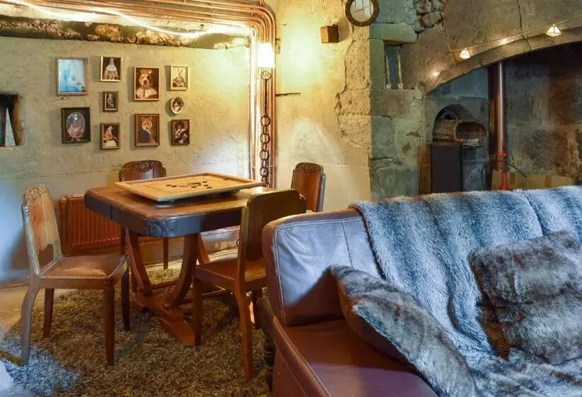 ペンション Domaine De La Jordanne   B&b