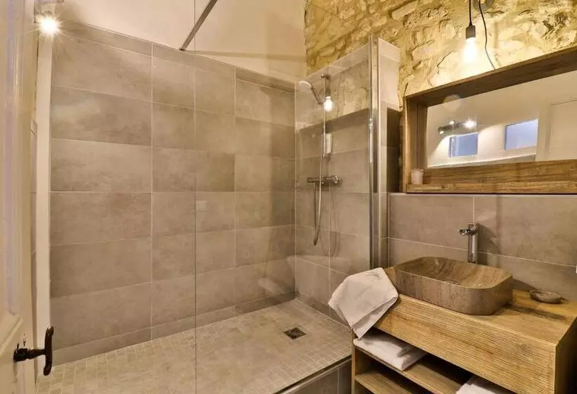 Retkeilymaja La Bastide Bleue