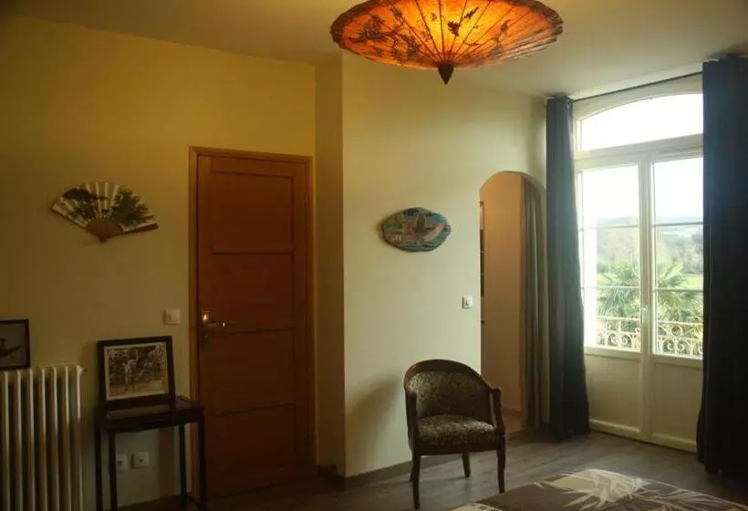 Majatalo Le Clos De La Salamandre