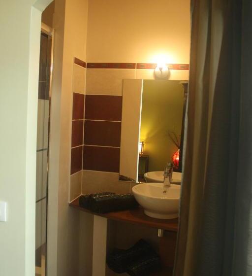 膳宿费 Le Clos De La Salamandre