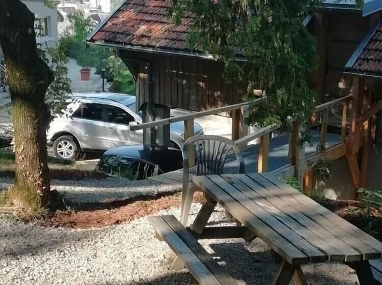 بنسيون Le Pigeonnier