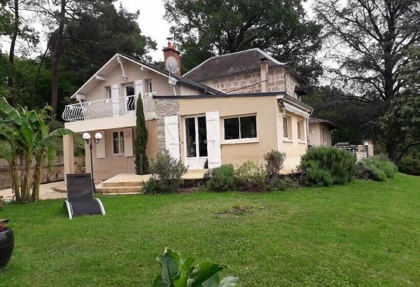 بنسيون Le Pigeonnier