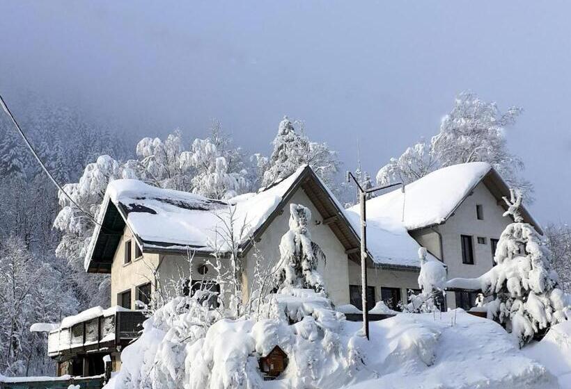 פנסיון Les Ateliers Du Cucheron