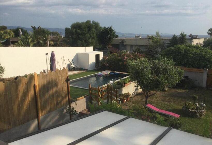 بنسيون Rez De Villa Aspretto Lazaret