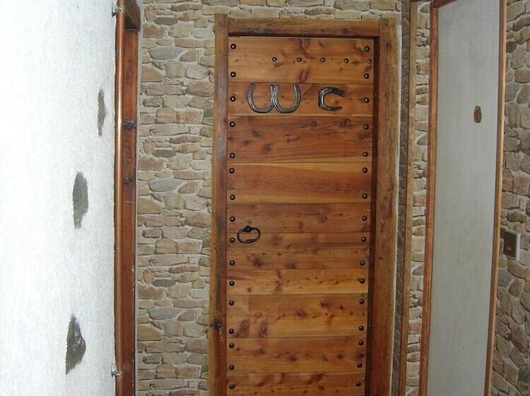 هاستل Auberge La Cleida