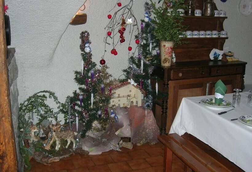 هاستل Auberge La Cleida