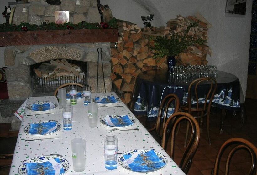 هاستل Auberge La Cleida