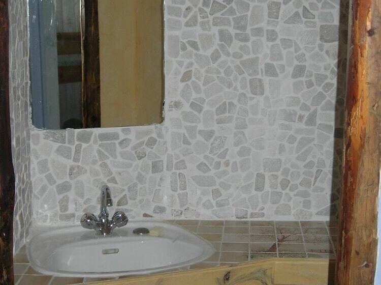 هاستل Auberge La Cleida