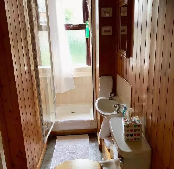 Aamiaismajoitus (B&B) Ferintosh Guest House