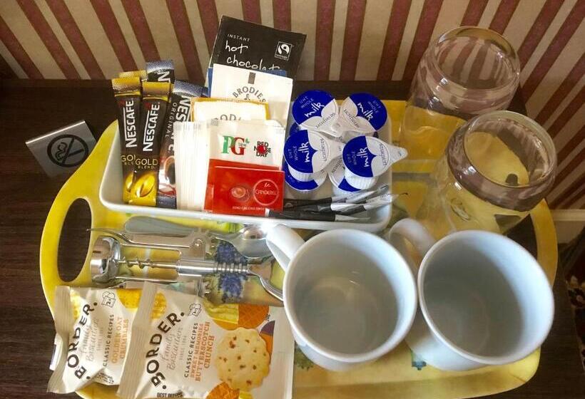 مبيت وإفطار Ferintosh Guest House