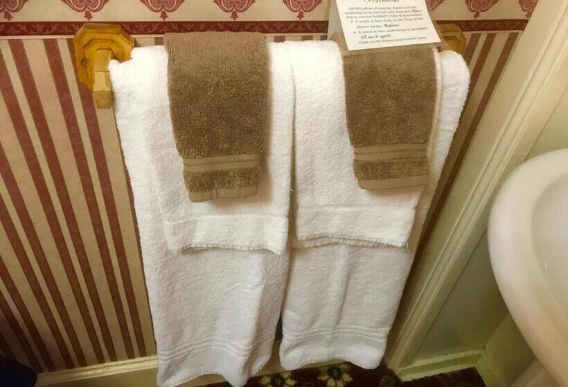 مبيت وإفطار Ferintosh Guest House