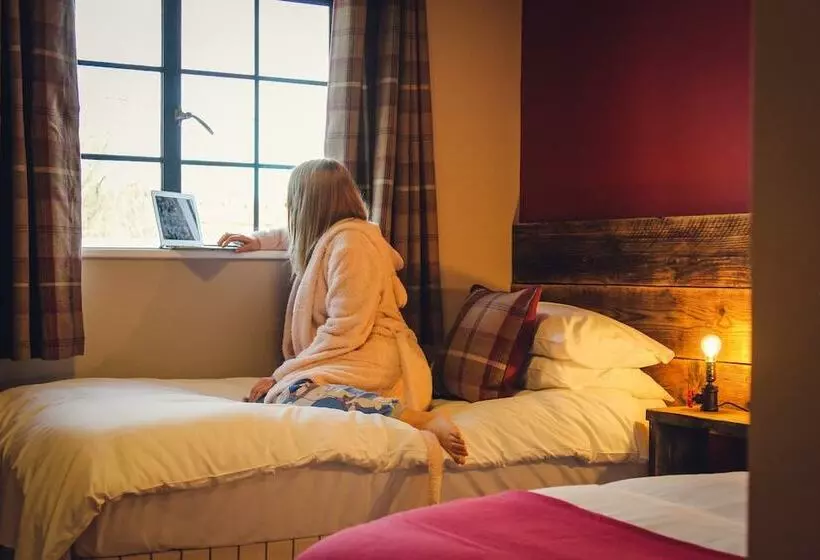 Aamiaismajoitus (B&B) Union Road Moto Velo Accommodation