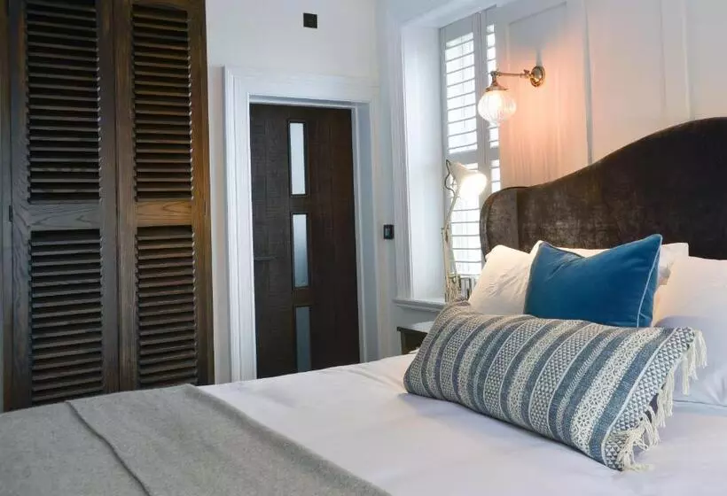 ホテル Manor House Lindley