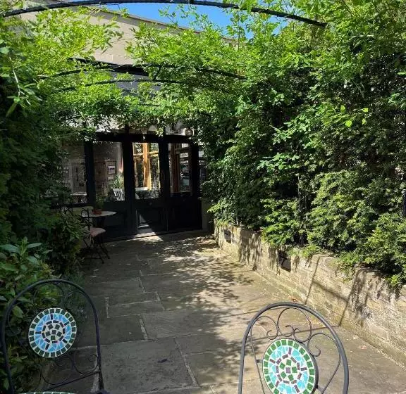 ホテル Manor House Lindley