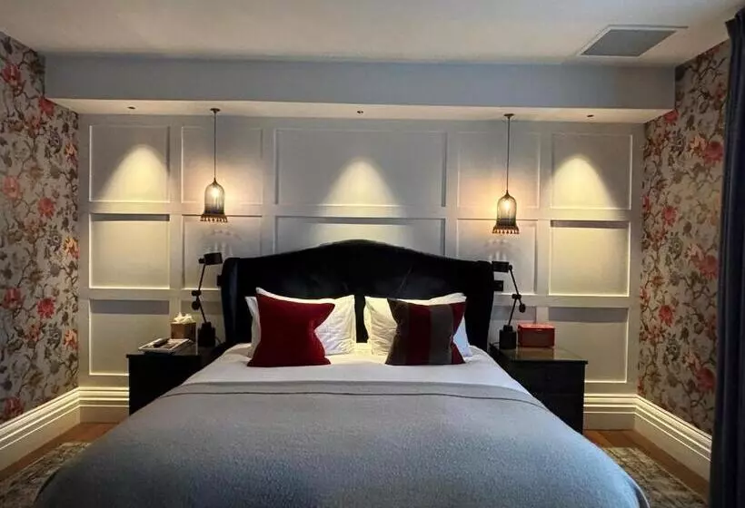 ホテル Manor House Lindley