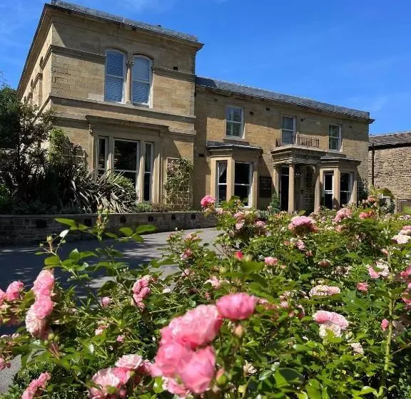 ホテル Manor House Lindley