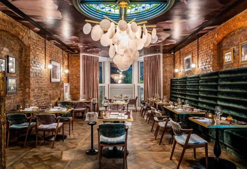 ホテル Manor House Lindley