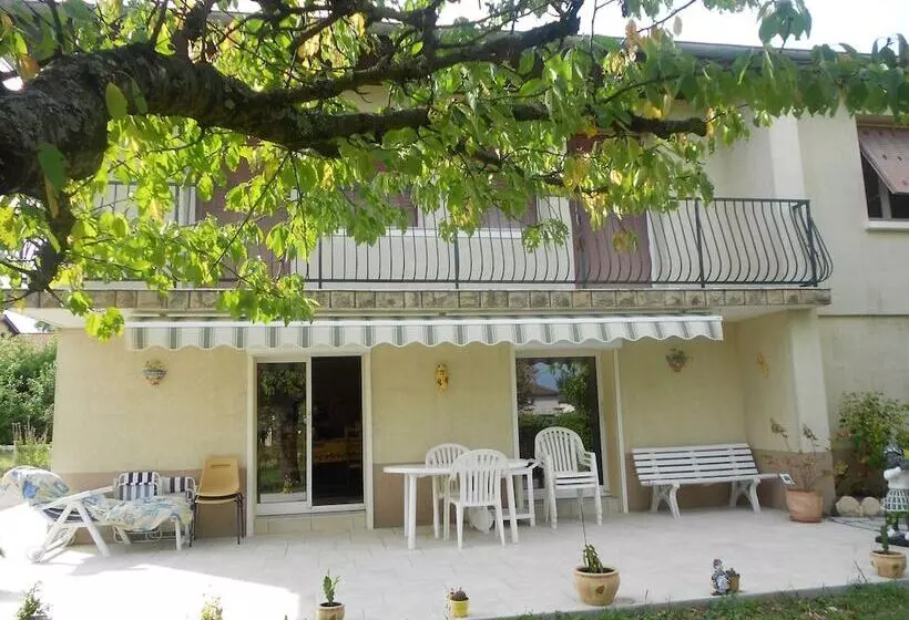 Majatalo Chez Colombine