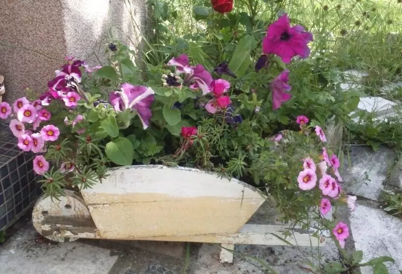 Majatalo Chez Colombine