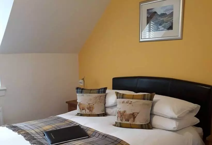 پانسیون Craigbank Guest House